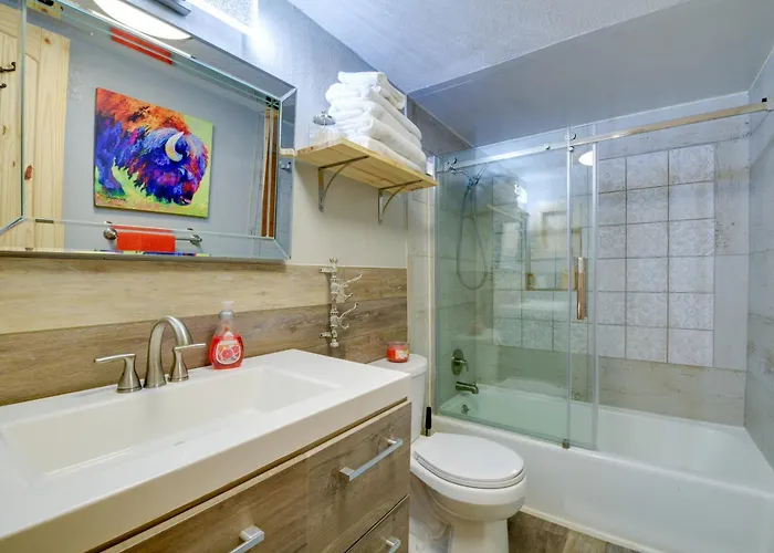 Worth W/ Patio: 5 Mi To Dtwn! Apartment *